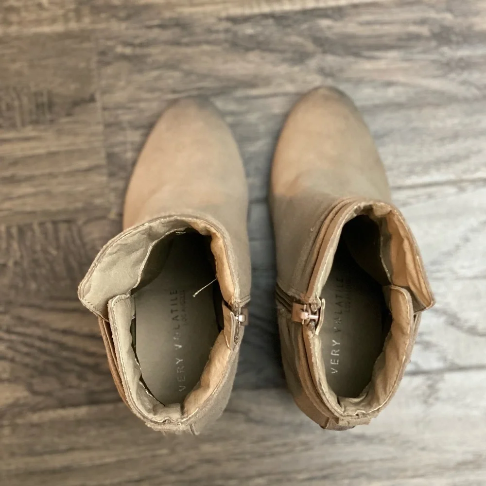 Booties - Picture 5 of 8